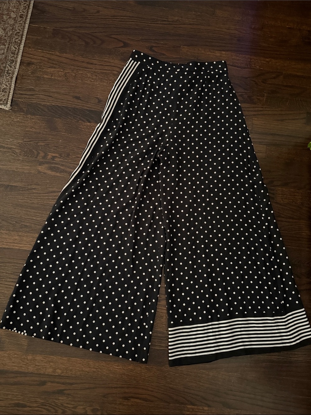 Stella McCartney Silk Wide Leg Polka Dot Pants in Black and White - Women's - Picture 9 of 12